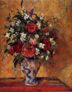 Camille Pissarro Painting - jarrón de flores Camille Pissarro